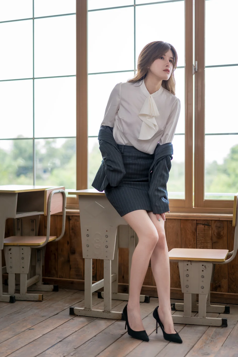 鹿八岁baby - No.082 老师 [38P-328MB] tg@simisebaisi 【丝足阁】005.webp